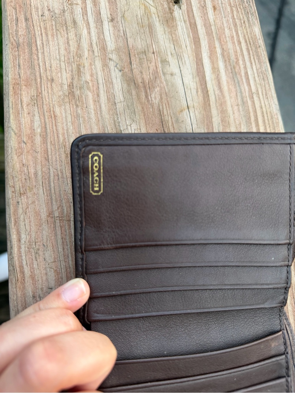 Vintage Coach Brown Leather Kisslock Bifold Wallet - Picture 4 of 8